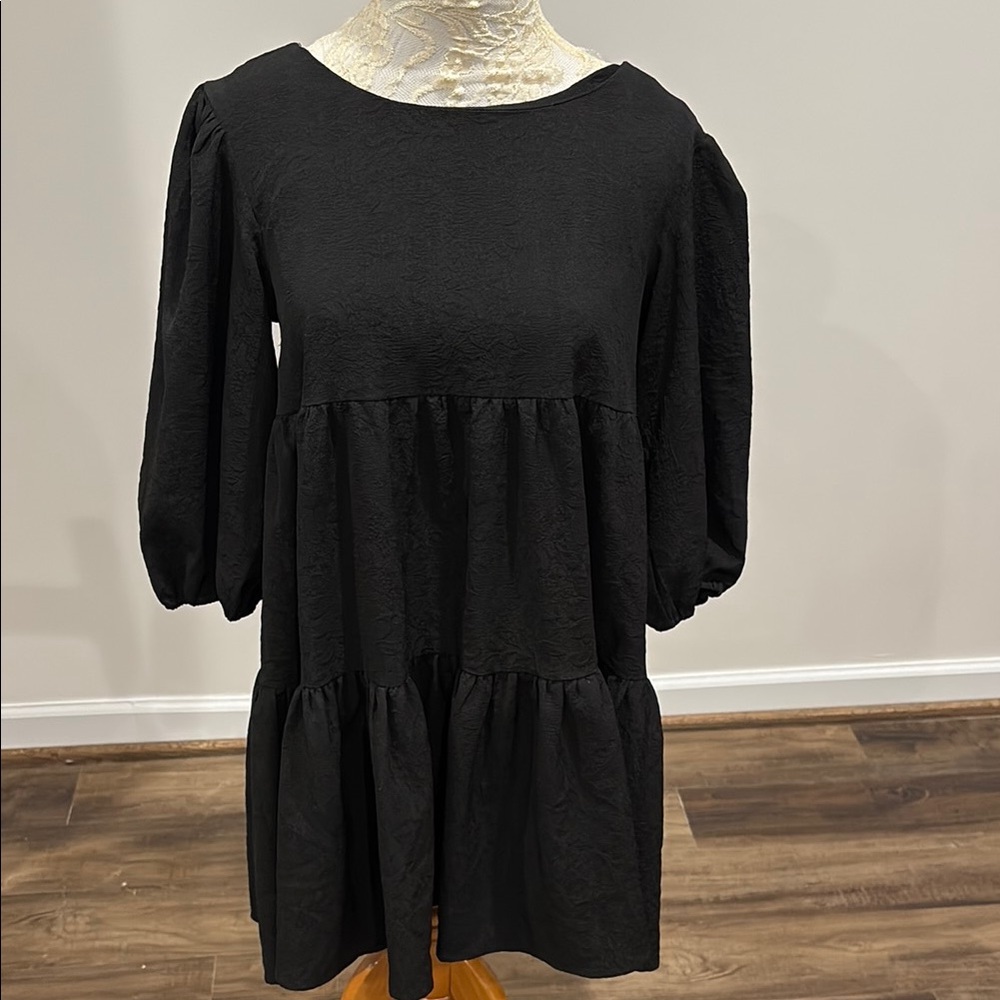 BB Dakota | XSmall | Black Tiered Dress